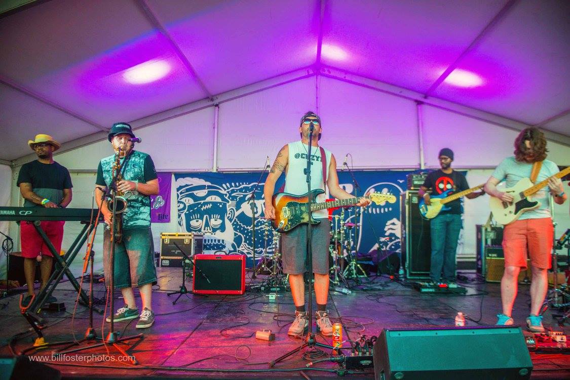 Experience Bonnaroo 2016!